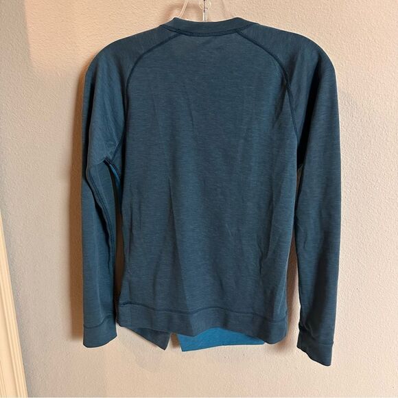Outdoor Research | XS | color block blue base layer long sleeve top - Picture 3 of 4